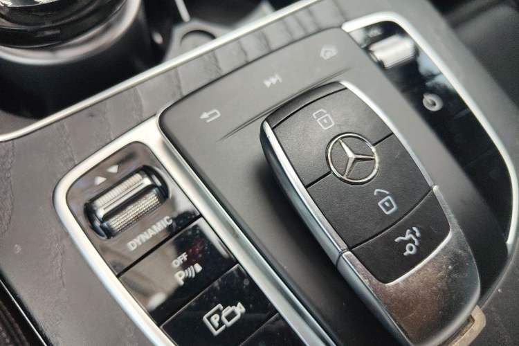 Used Mercedes-Benz C-Class 2021 C 260 L Sport Edition Star Collection Vehicle Key