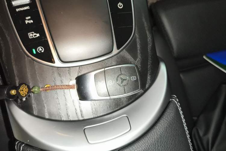 Used Mercedes-Benz C-Class 2021 C 260 L Sport Edition Star Collection Vehicle Key