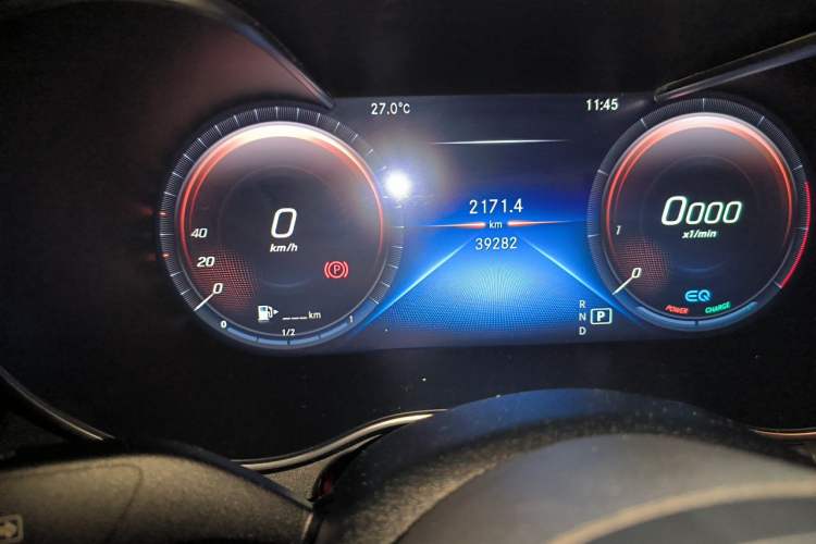 Used Mercedes-Benz C-Class 2021 C 260 Star Edition Odometer Close Up