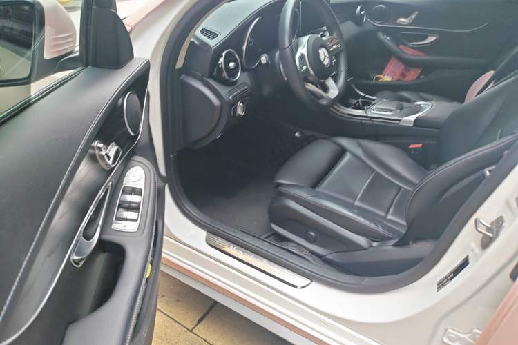 Used Mercedes-Benz C-Class 2021 C 200 L Fashion Edition Sport Version Driver Seat