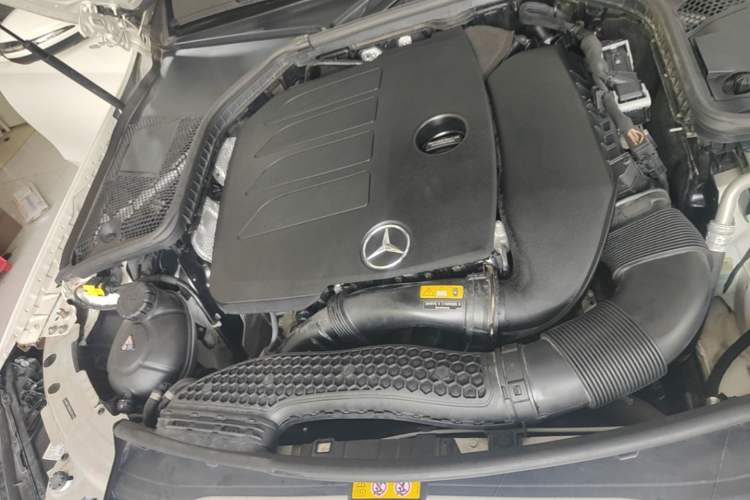 Used Mercedes-Benz C-Class 2021 C 200 L Fashion Edition Sport Version Engine Bay Right