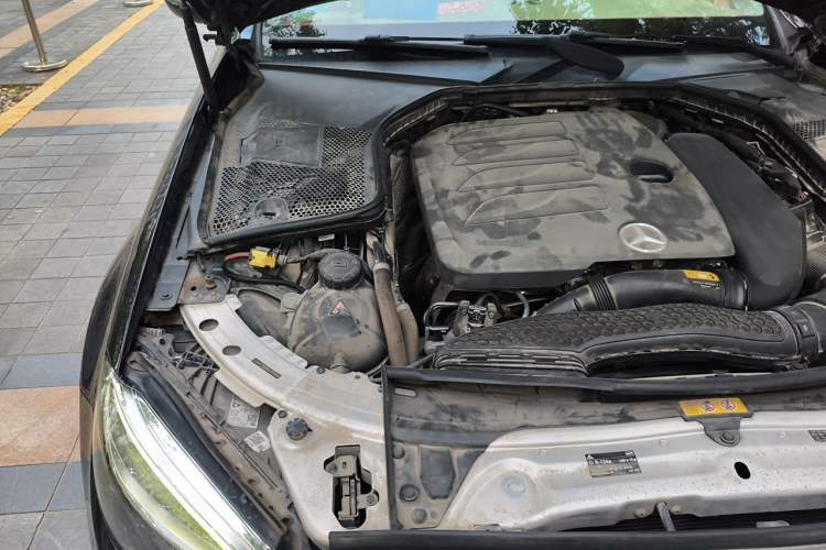 Used Mercedes-Benz C-Class 2021 C 260 L Sport Edition Star Collection Engine Bay Right