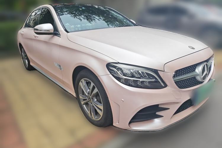 Used Mercedes-Benz C-Class 2021 C 200 L Fashion Edition Sport Version Front Right 45 Deg