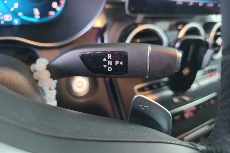 Used Mercedes-Benz C-Class 2021 C 200 L Fashion Edition Sport Version Gear Lever