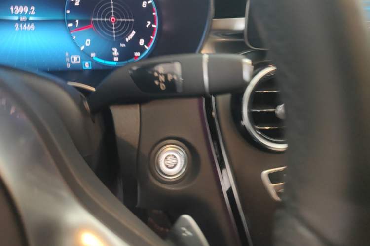 Used Mercedes-Benz C-Class 2021 C 200 L Fashion Edition Sport Version Gear Lever
