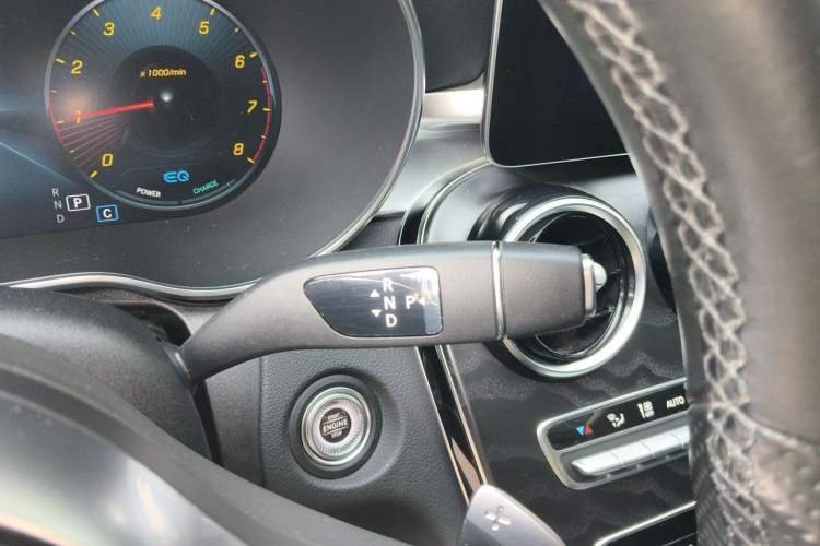 Used Mercedes-Benz C-Class 2021 C 260 L Sport Edition Star Collection Gear Lever