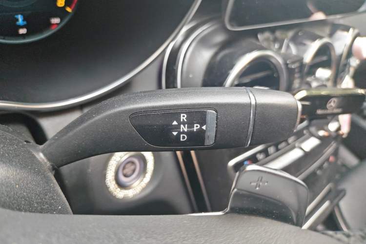Used Mercedes-Benz C-Class 2021 C 200 L Fashion Edition Sport Version Gear Lever