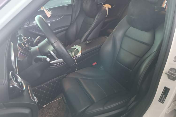 Used Mercedes-Benz C-Class 2021 C 200 L Fashion Edition Sport Version Left Front Seat