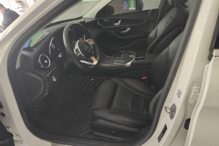 Used Mercedes-Benz C-Class 2021 C 200 L Fashion Edition Sport Version Left Front Seat