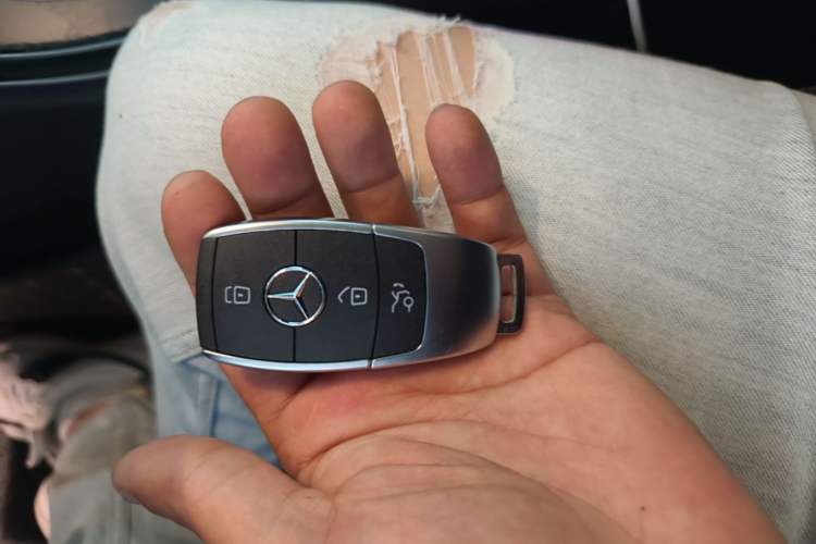 Used Mercedes-Benz C-Class 2021 C 200 L Fashion Edition Sport Version Vehicle Key