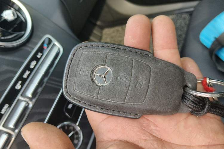 Used Mercedes-Benz C-Class 2021 C 260 L Sport Edition Star Collection Vehicle Key