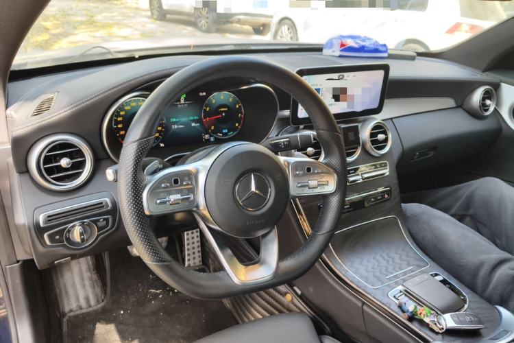 Used Mercedes-Benz C-Class 2021 C 260 Coupe Center Console