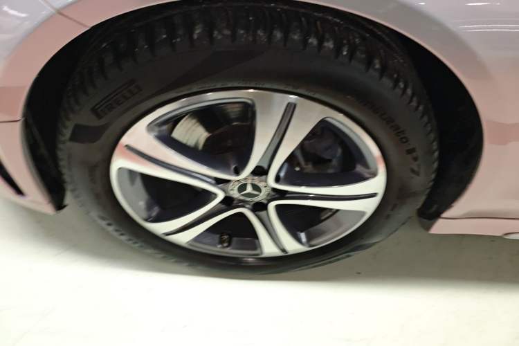 Used Mercedes-Benz C-Class 2021 C 260 L Sport Edition Left Front Wheel Hub