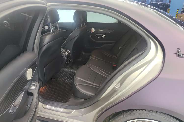 Used Mercedes-Benz C-Class 2021 C 200 L Fashion Edition Sport Version Left Rear Seat