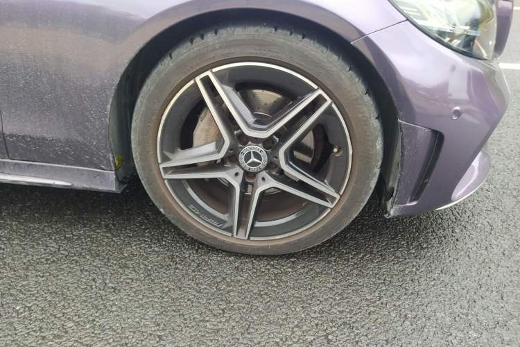 Used Mercedes-Benz C-Class 2021 C 260 Coupe Right Front Wheel Hub
