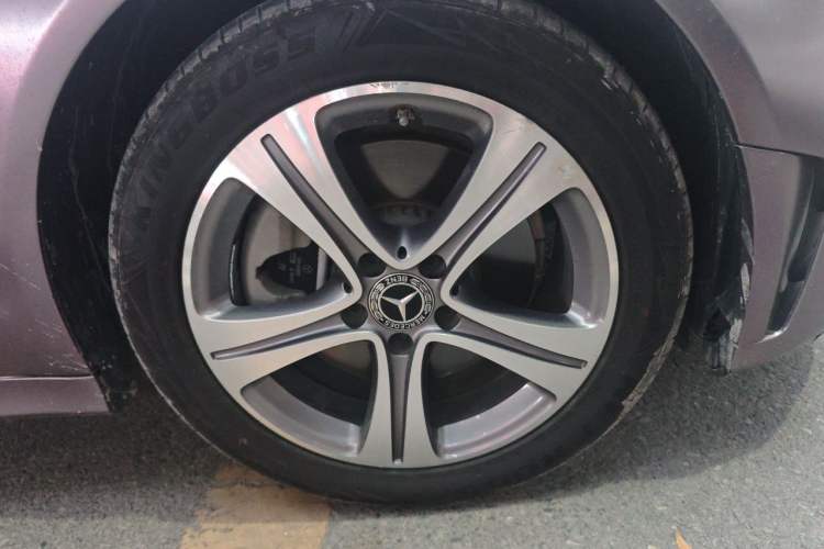 Used Mercedes-Benz C-Class 2021 C 260 L Sport Edition Right Front Wheel Hub