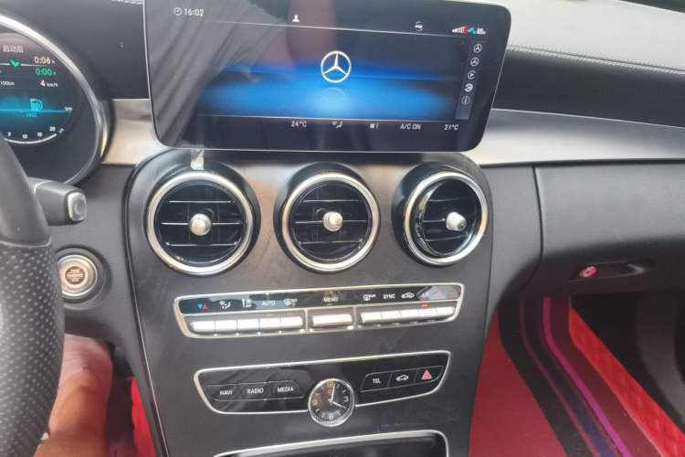 Used Mercedes-Benz C-Class 2021 C 260 L Sport Edition Star Collection Audio And AC Panel