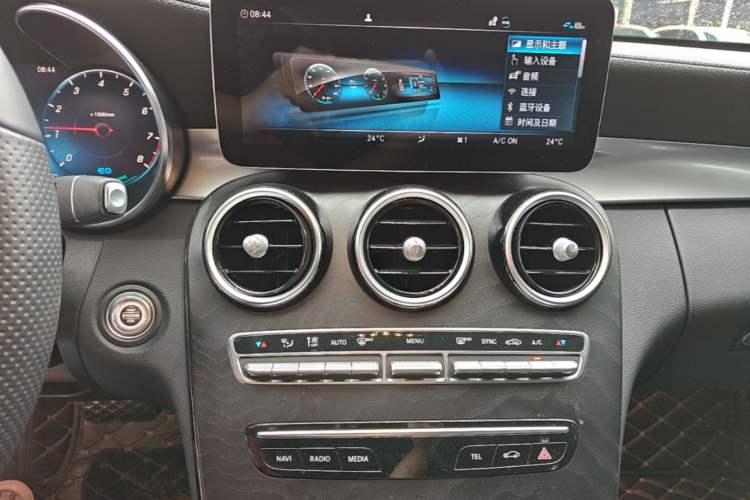Used Mercedes-Benz C-Class 2021 C 260 L Sport Edition Audio And AC Panel