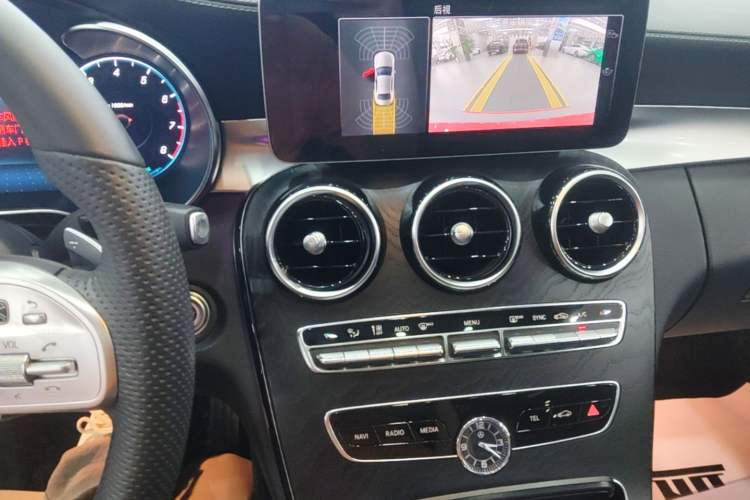 Used Mercedes-Benz C-Class 2021 C 260 L Sport Edition Star Collection Audio And AC Panel