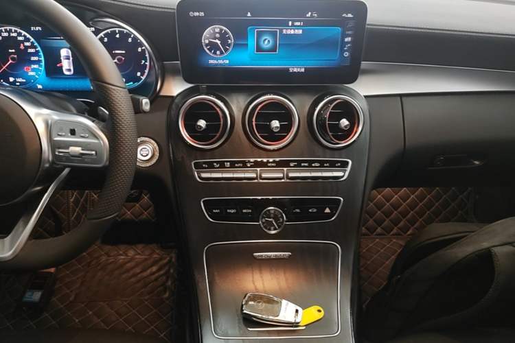 Used Mercedes-Benz C-Class 2021 C 260 L Sport Edition Star Collection Audio And AC Panel