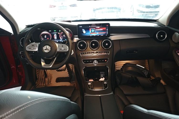 Used Mercedes-Benz C-Class 2021 C 260 L Sport Edition Star Collection Center Console
