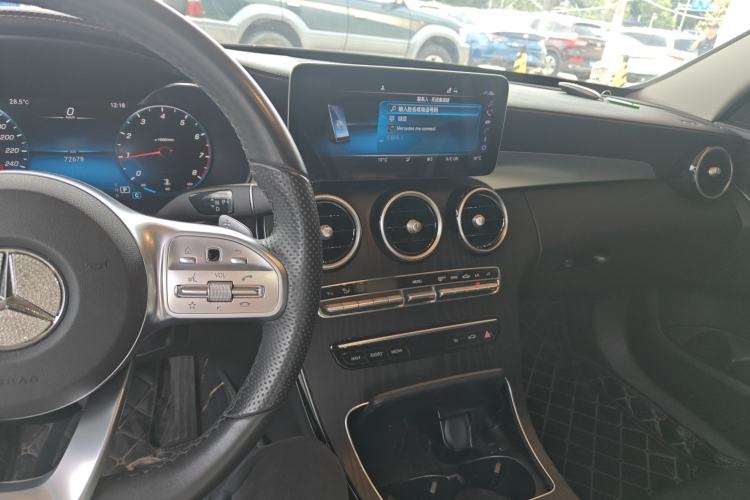 Used Mercedes-Benz C-Class 2021 C 200 L Fashion Edition Sport Version Center Console