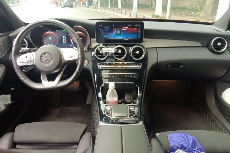 Used Mercedes-Benz C-Class 2021 C 260 Star Edition Center Console
