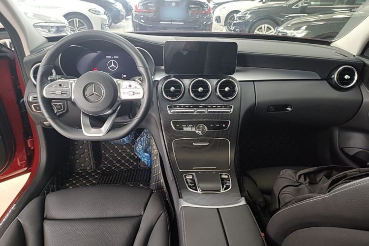 Used Mercedes-Benz C-Class 2021 C 260 L Sport Edition Star Collection Center Console