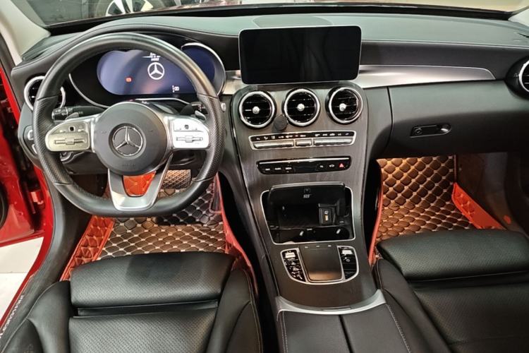 Used Mercedes-Benz C-Class 2021 C 260 L Sport Edition Center Console