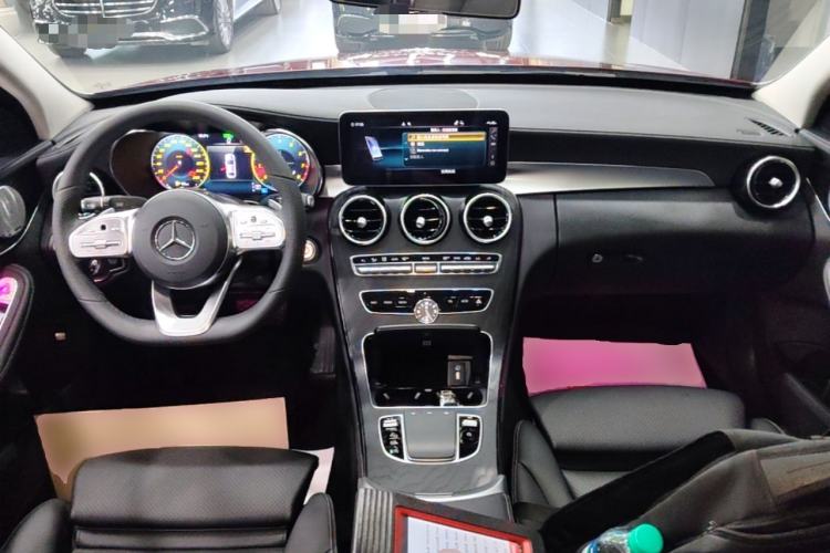 Used Mercedes-Benz C-Class 2021 C 260 L Sport Edition Star Collection Center Console