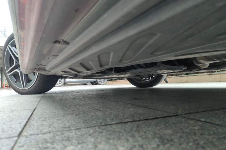 Used Mercedes-Benz C-Class 2021 C 260 L Sport Edition Star Collection Chassis Front Left