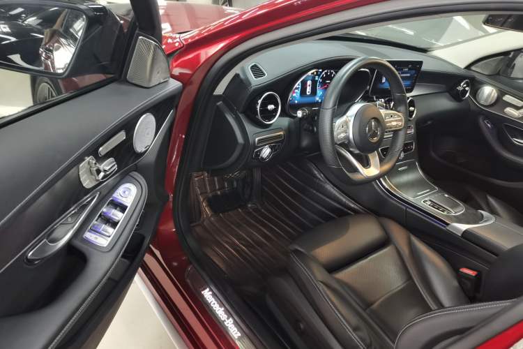 Used Mercedes-Benz C-Class 2021 C 260 L Sport Edition Star Collection Driver Seat