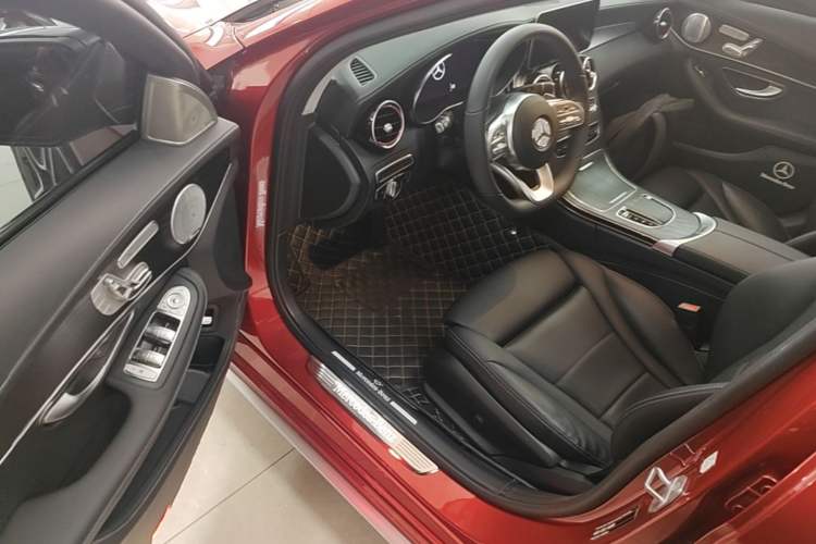 Used Mercedes-Benz C-Class 2021 C 260 L Sport Edition Star Collection Driver Seat