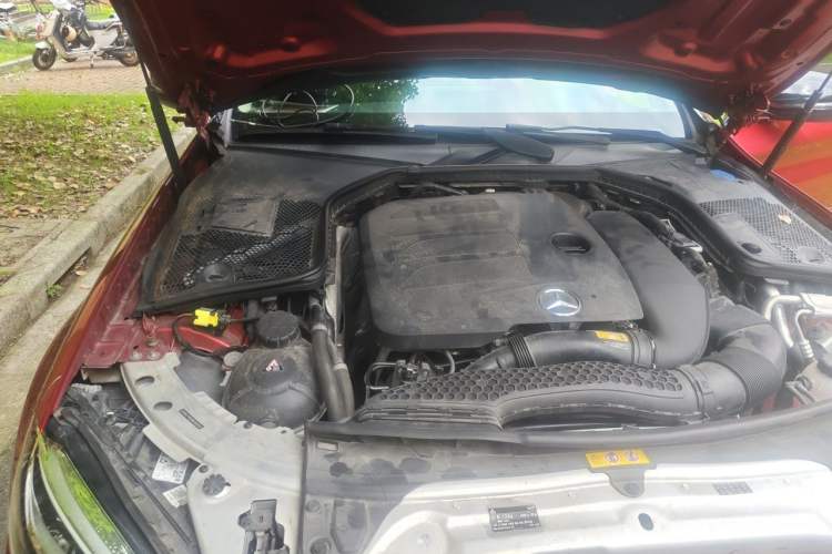 Used Mercedes-Benz C-Class 2021 C 260 L Sport Edition Engine Bay Right