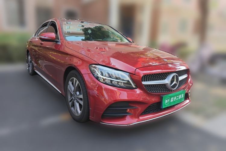 Used Mercedes-Benz C-Class 2021 C 200 L Fashion Edition Sport Version Front Right 45 Deg