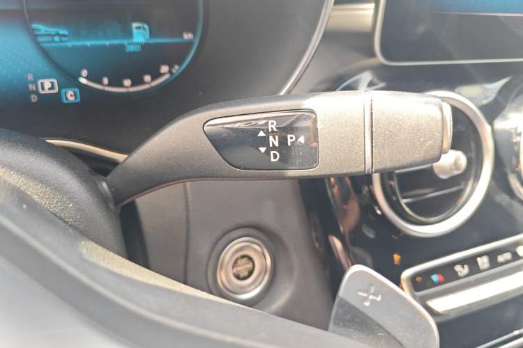 Used Mercedes-Benz C-Class 2021 C 260 Star Edition Gear Lever