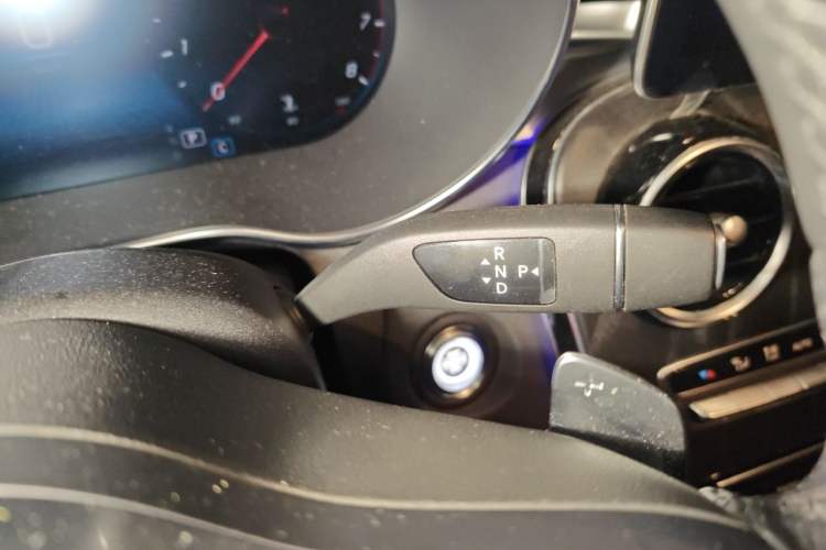Used Mercedes-Benz C-Class 2021 C 200 L Fashion Edition Sport Version Gear Lever