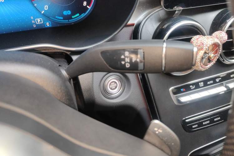 Used Mercedes-Benz C-Class 2021 C 260 L Sport Edition Gear Lever