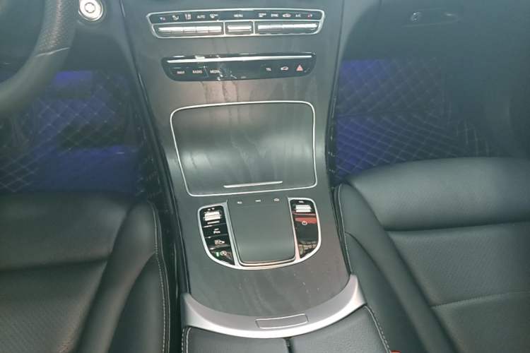 Used Mercedes-Benz C-Class 2021 C 260 L Sport Edition Gear Lever