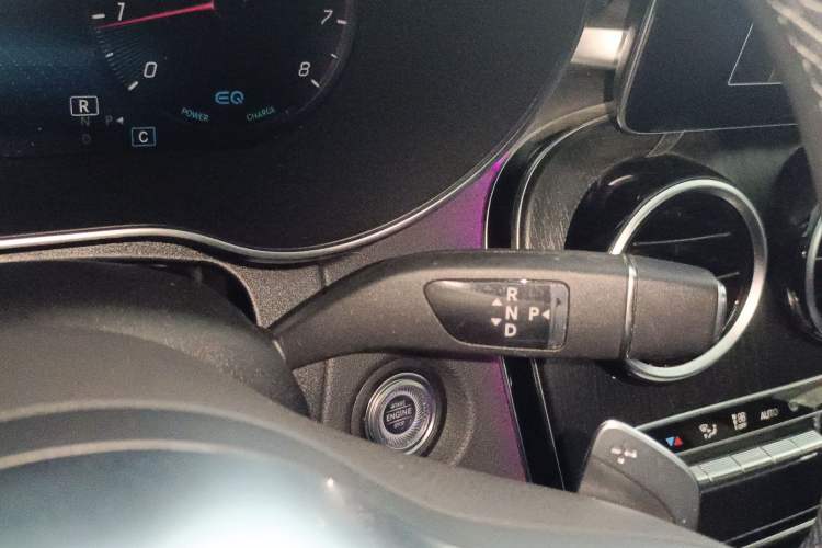 Used Mercedes-Benz C-Class 2021 C 260 L Sport Edition Gear Lever