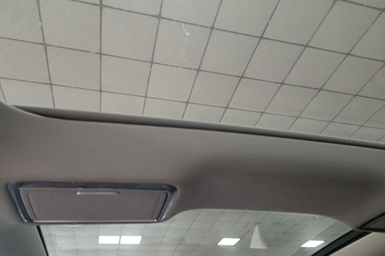Used Mercedes-Benz C-Class 2021 C 260 L Sport Edition Star Collection Headliner
