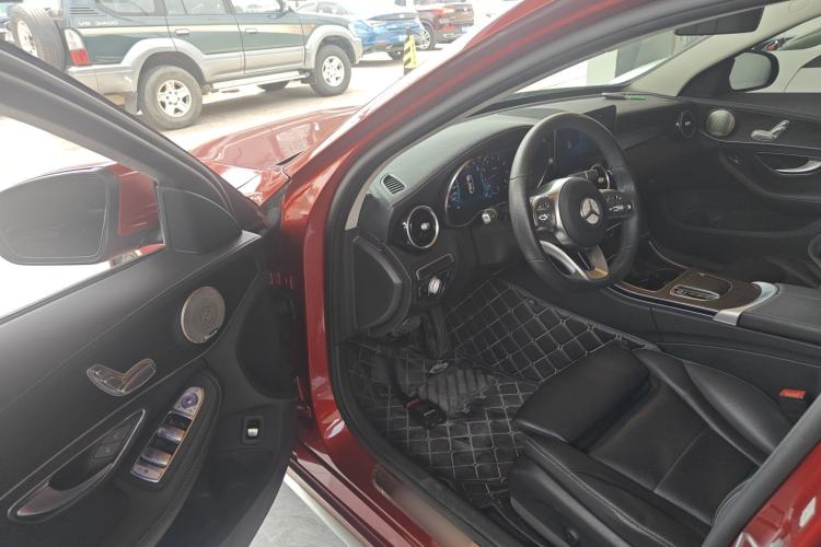 Used Mercedes-Benz C-Class 2021 C 200 L Fashion Edition Sport Version Left Front Seat