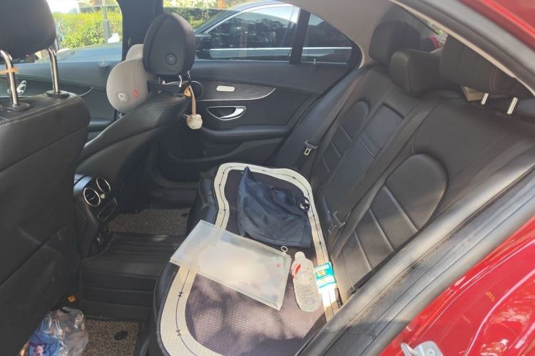 Used Mercedes-Benz C-Class 2021 C 200 L Fashion Edition Sport Version Left Rear Seat