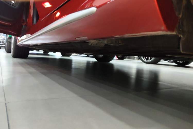 Used Mercedes-Benz C-Class 2021 C 260 L Sport Edition Left Side Sill