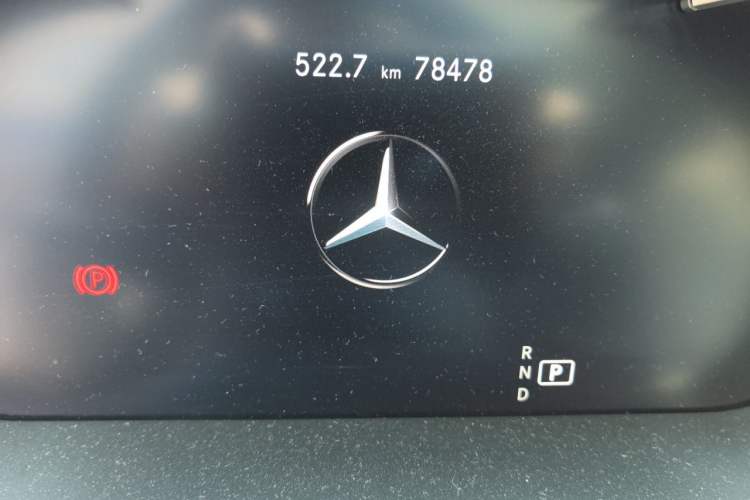 Used Mercedes-Benz C-Class 2021 C 260 L Sport Edition Star Collection Odometer Close Up