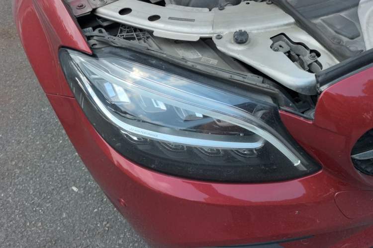 Used Mercedes-Benz C-Class 2021 C 260 L Sport Edition Star Collection Right Front Headlight