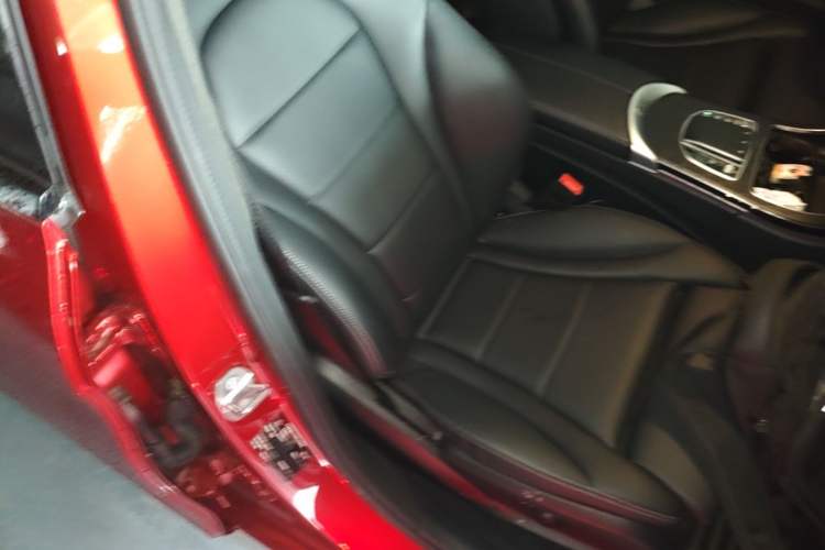 Used Mercedes-Benz C-Class 2021 C 260 L Sport Edition Star Collection Right Front Seat