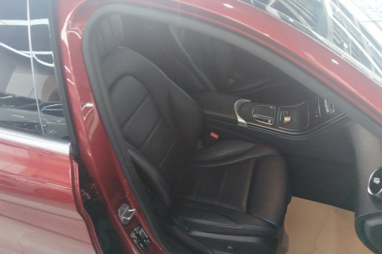 Used Mercedes-Benz C-Class 2021 C 200 L Fashion Edition Sport Version Right Front Seat