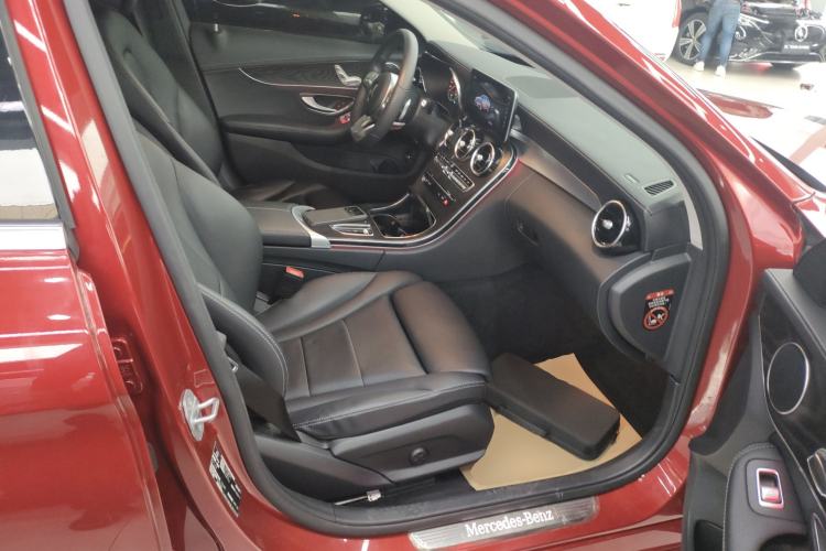 Used Mercedes-Benz C-Class 2021 C 200 L Fashion Edition Sport Version Right Front Seat