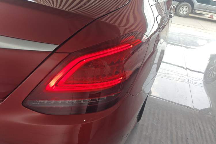 Used Mercedes-Benz C-Class 2021 C 200 L Fashion Edition Sport Version Right Rear Taillight